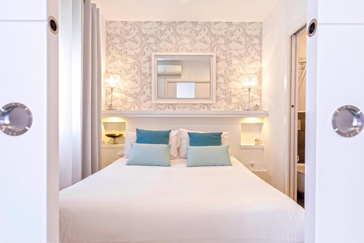Genteel Home Santa Marta Севилья Экстерьер фото