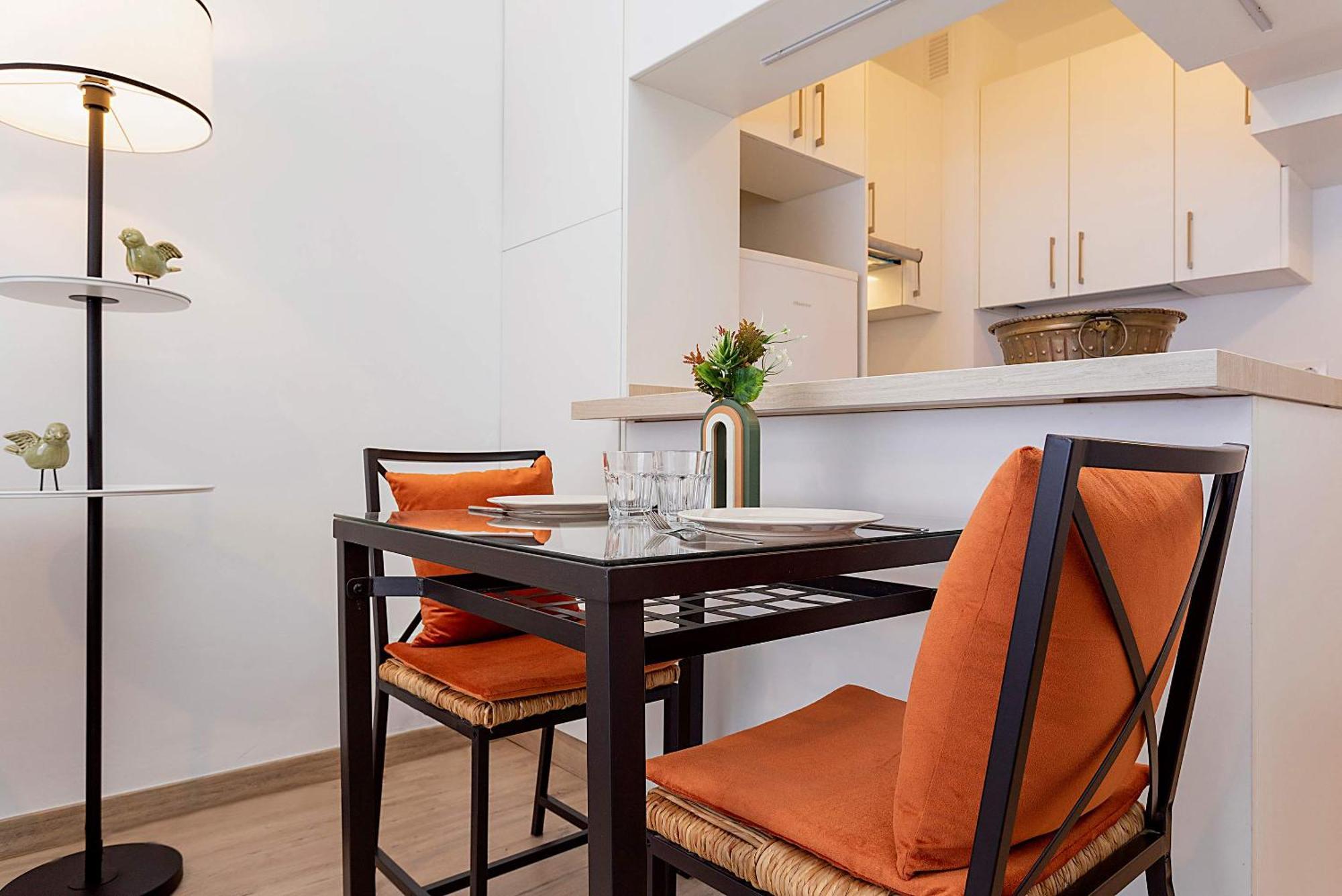 Genteel Home Santa Marta Севилья Экстерьер фото